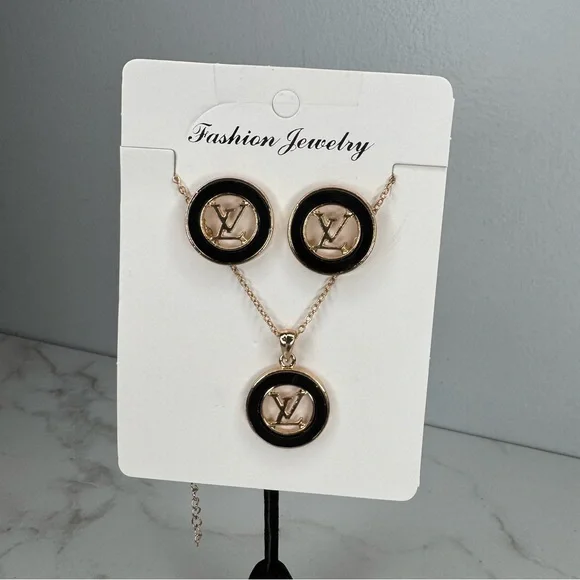 Earring & Necklace Set - Picture 2 of 12